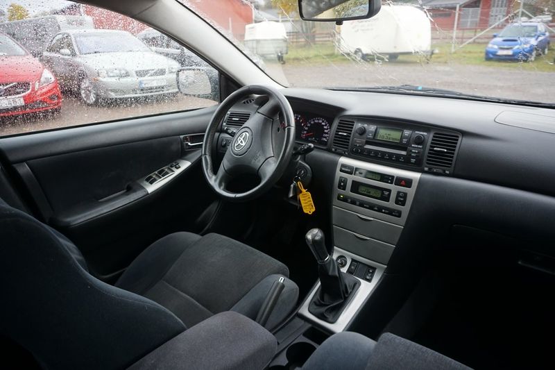 Toyota Corolla bild 5