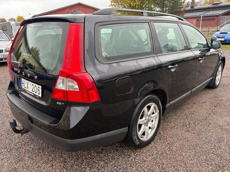 Volvo V70 bild 3