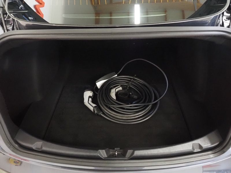 Tesla Model 3 bild 10