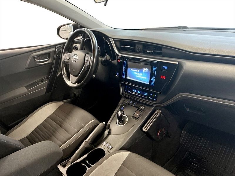 Toyota Auris bild 11