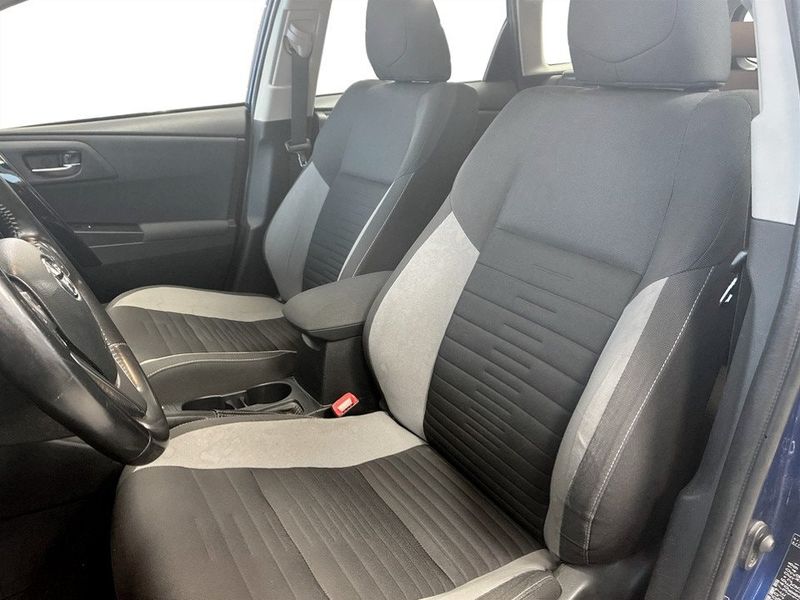 Toyota Auris bild 5