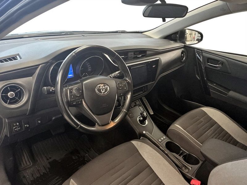 Toyota Auris bild 4