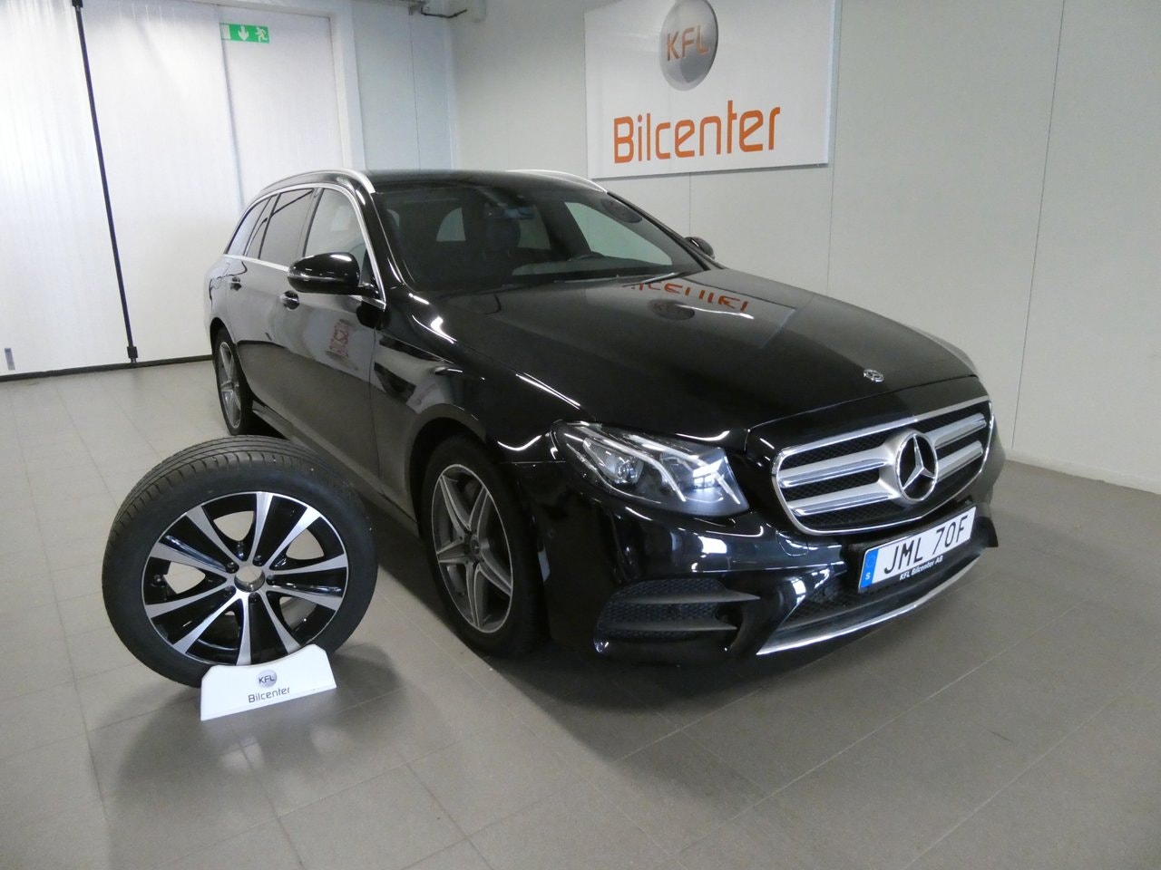 Mercedes E300