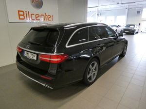 Mercedes E300 bild 4