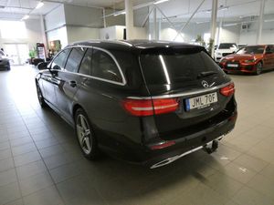 Mercedes E300 bild 6