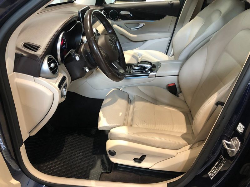 Mercedes GLC220 bild 7