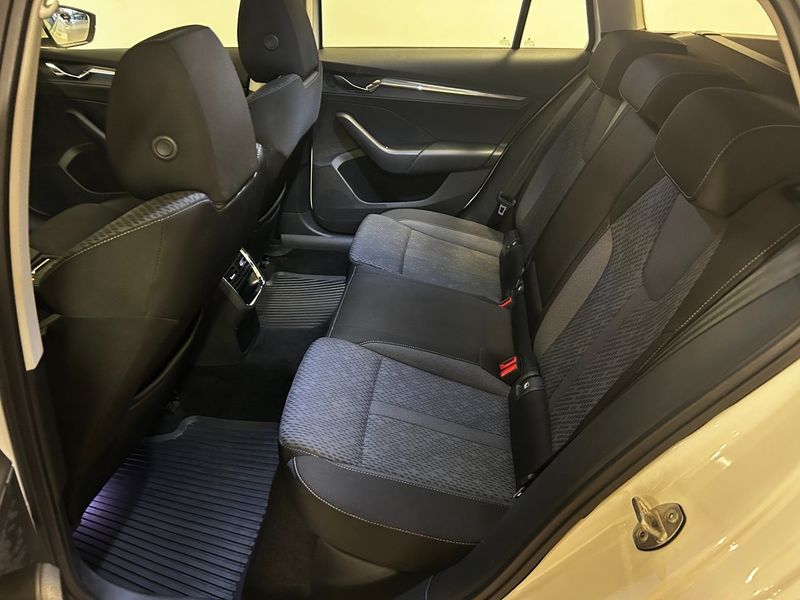 Skoda Octavia bild 15