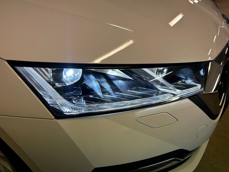 Skoda Octavia bild 8
