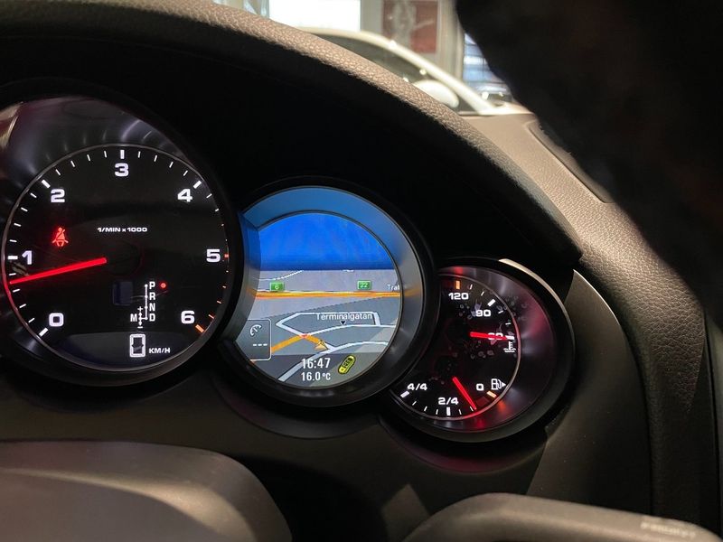 Porsche Cayenne bild 11