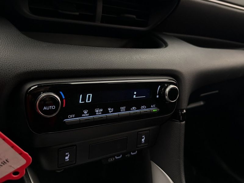 Toyota Yaris bild 21
