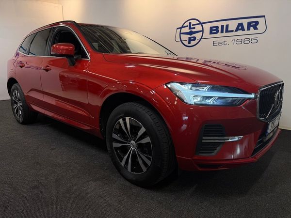 Volvo XC60 B4 AWD Momentum Advanced Edition/ Drag/ Vhjul/ Kamera - 2022