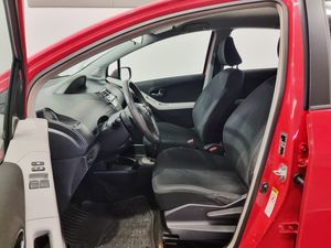 Toyota Yaris bild 5