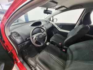 Toyota Yaris bild 6