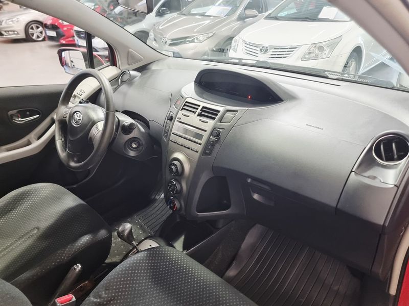 Toyota Yaris bild 16