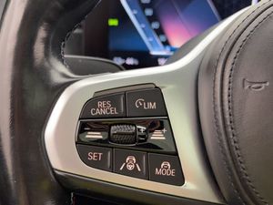 BMW i4 bild 21