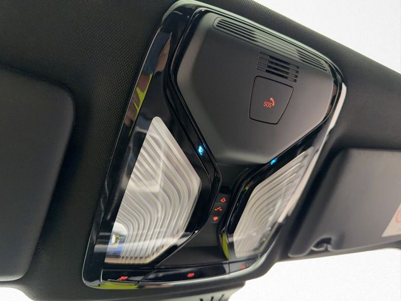 BMW i4 bild 35