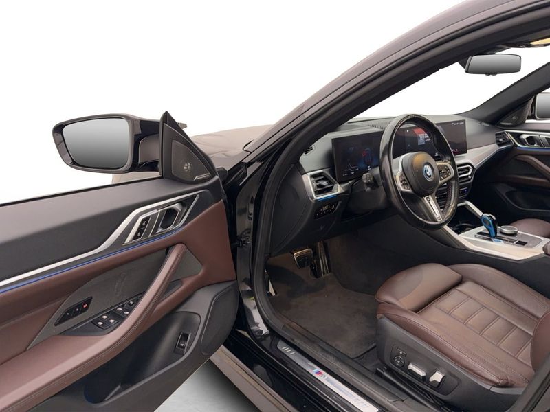 BMW i4 bild 9