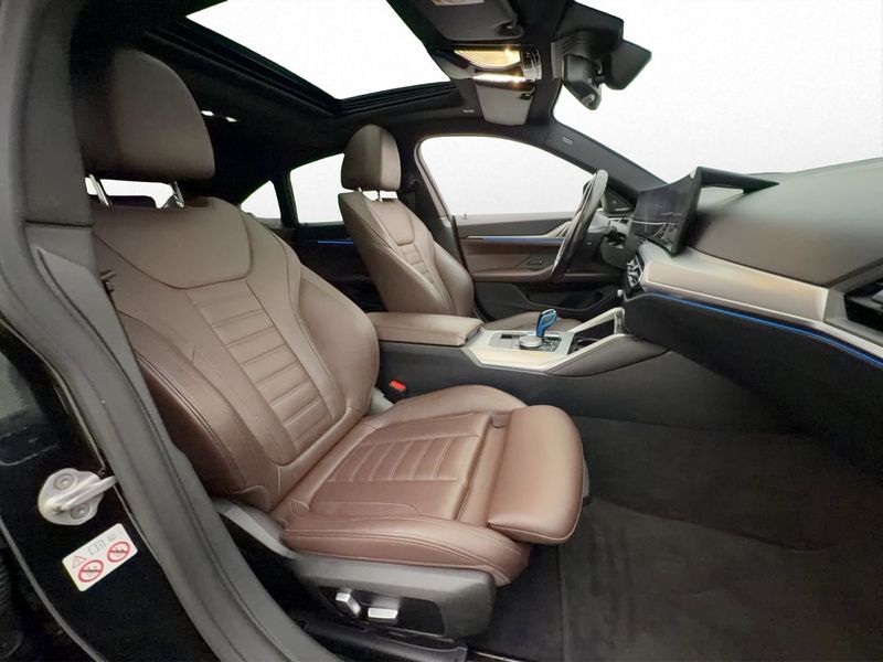 BMW i4 bild 13