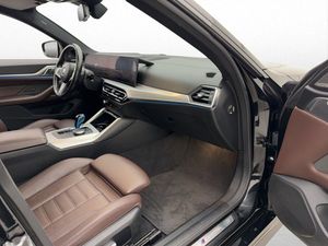 BMW i4 bild 14