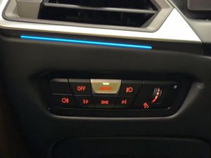 BMW i4 bild 36