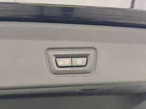 BMW i4 bild 33