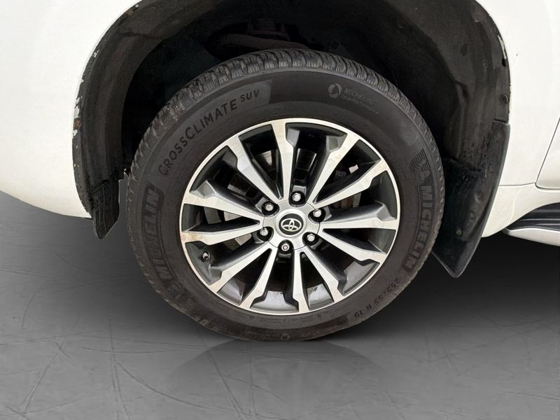 Toyota Land Cruiser bild 34