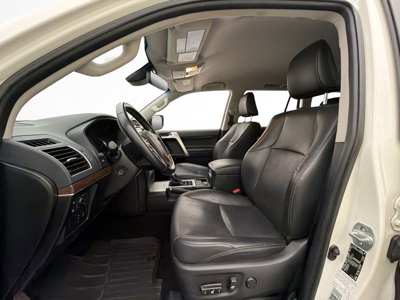 Toyota Land Cruiser bild 12