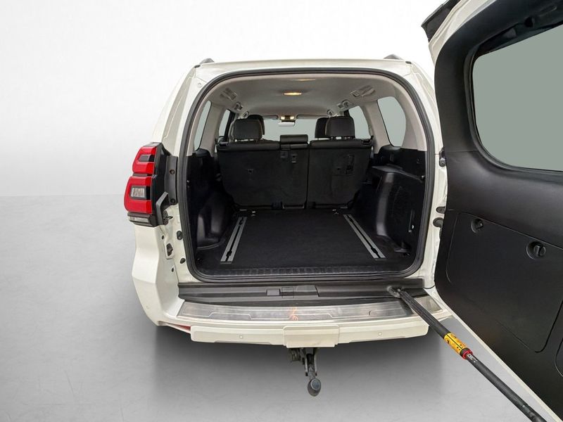 Toyota Land Cruiser bild 33