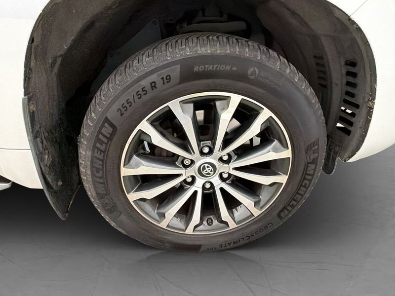 Toyota Land Cruiser bild 37