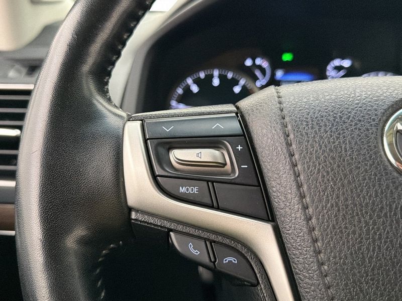 Toyota Land Cruiser bild 17