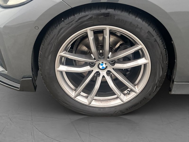 BMW 320 bild 31