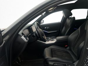 BMW 320 bild 11