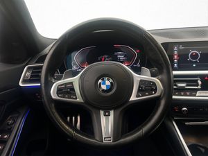BMW 320 bild 12