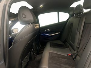 BMW 320 bild 26