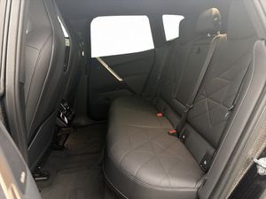 BMW iX bild 35