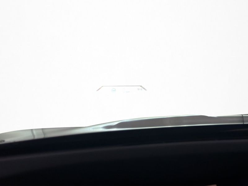 BMW iX bild 18