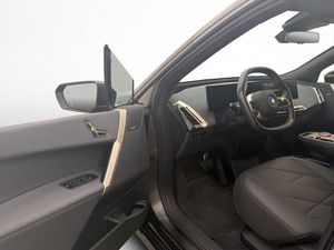 BMW iX bild 10