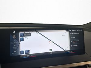 BMW iX bild 22