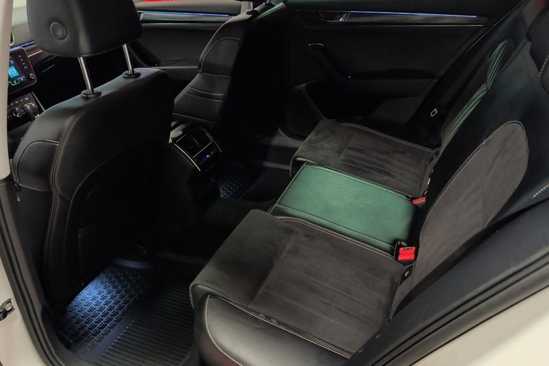 Skoda Superb bild 22