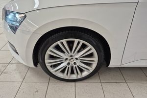 Skoda Superb bild 9