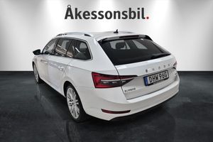 Skoda Superb bild 4