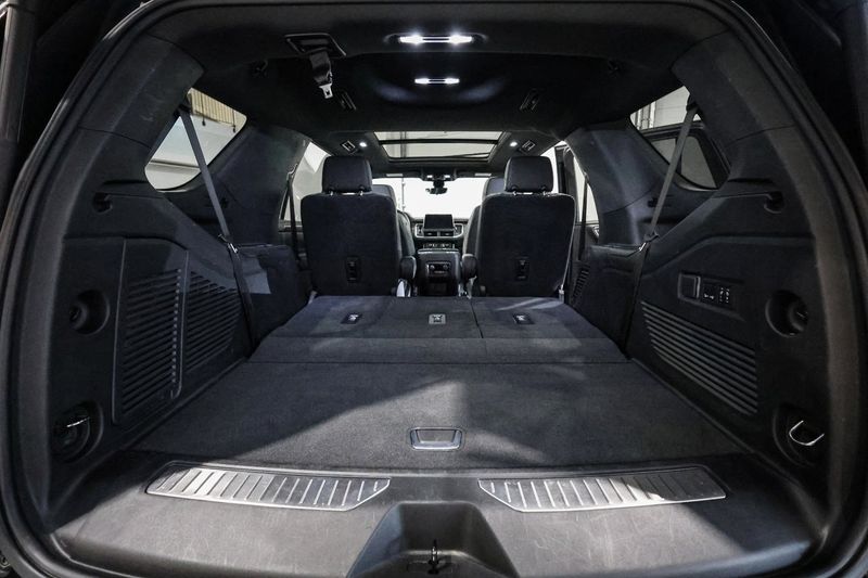 Chevrolet Tahoe bild 16