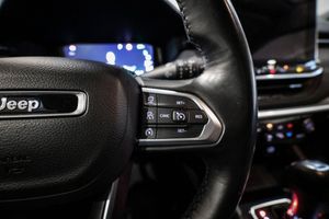 Jeep Compass bild 25