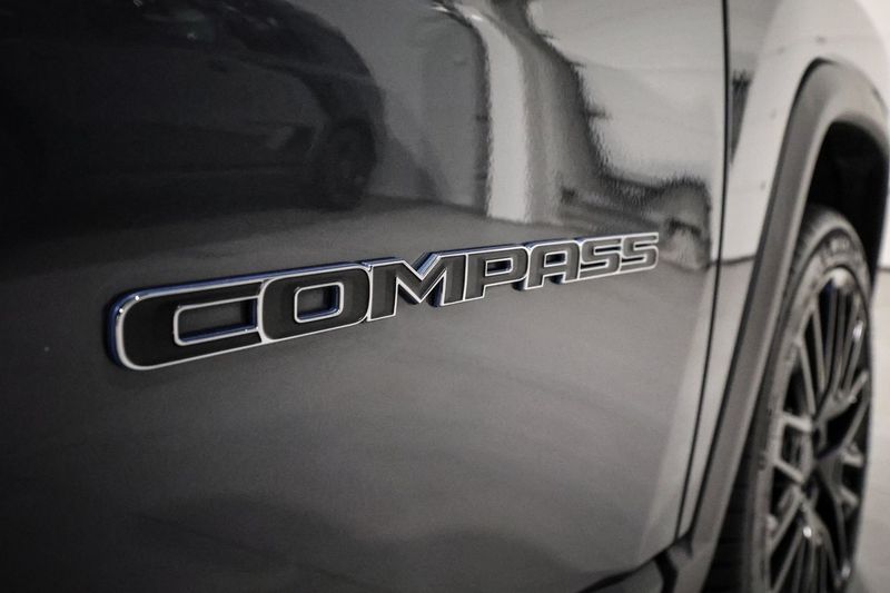 Jeep Compass bild 10