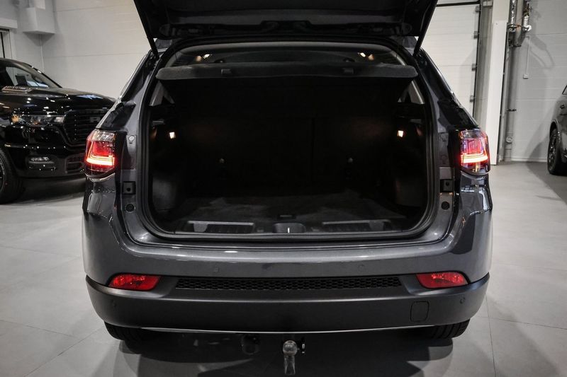 Jeep Compass bild 12