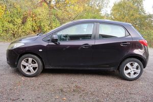 Mazda 2 bild 3
