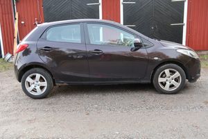 Mazda 2 bild 5