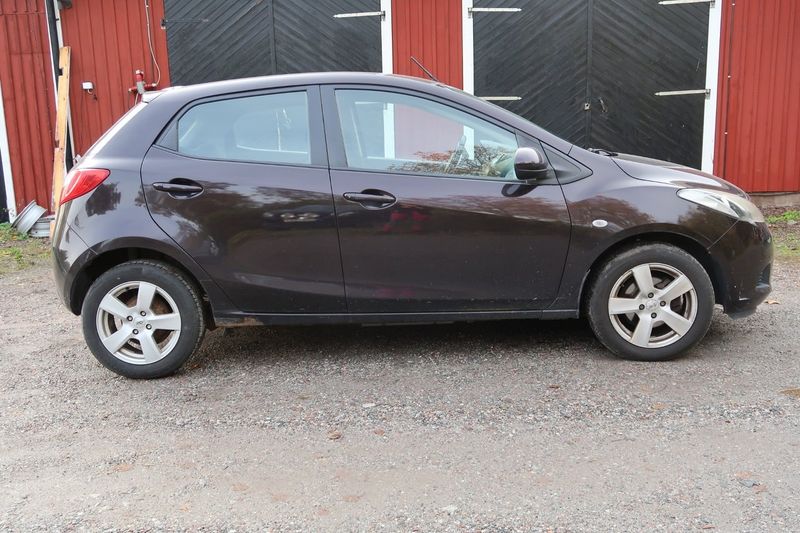 Mazda 2 bild 5
