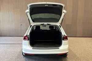 Volkswagen Passat bild 9