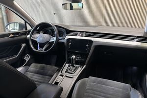 Volkswagen Passat bild 6